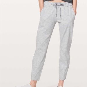 Lululemon On The Fly Pant 28”